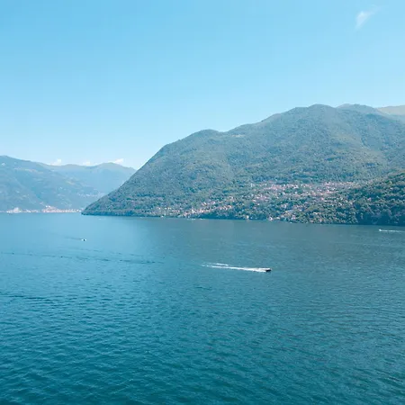 R Glicine House Lejlighed Brienno