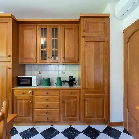 Lejlighed R Glicine House *