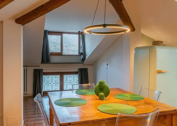 R Glicine House Apartment *